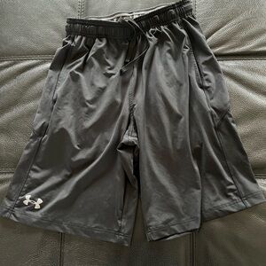 Men’s small Under Armour shorts